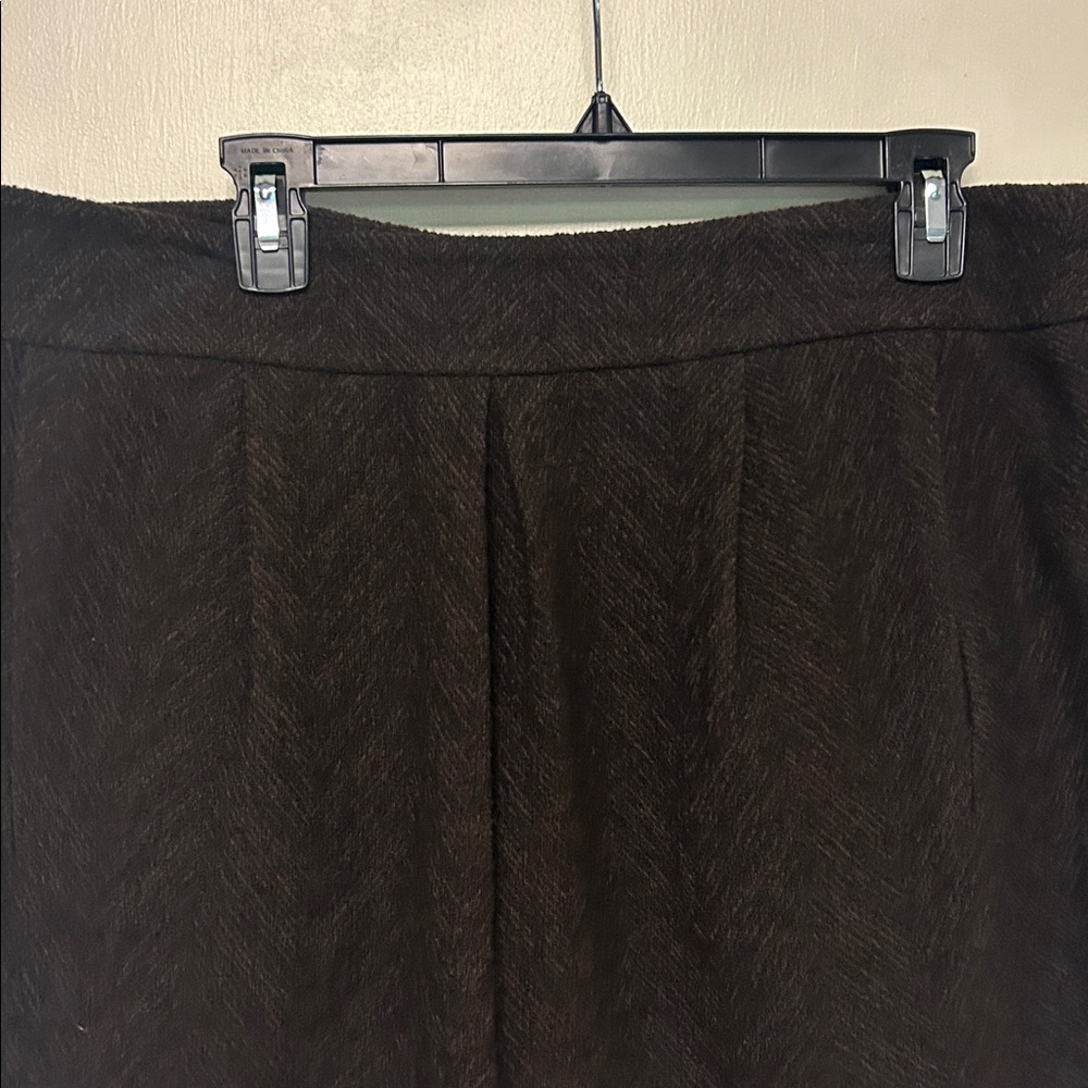 Eileen Fisher Espresso wool blend skirt with pocket. Fall fashion quiet luxury - Picture 6 of 7
